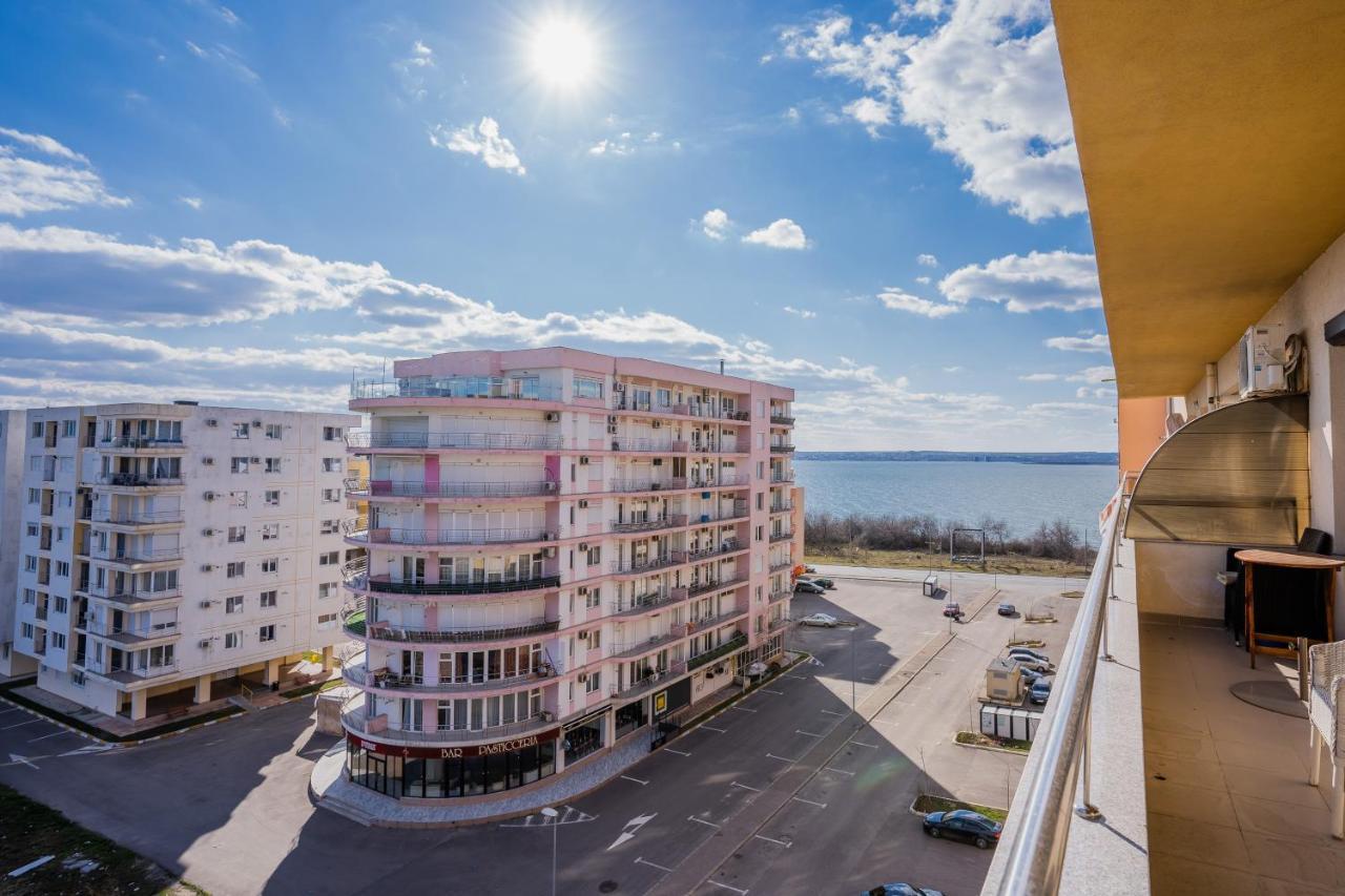 Summerland Sea-View Luxury Apartment Mamaia Eksteriør bilde