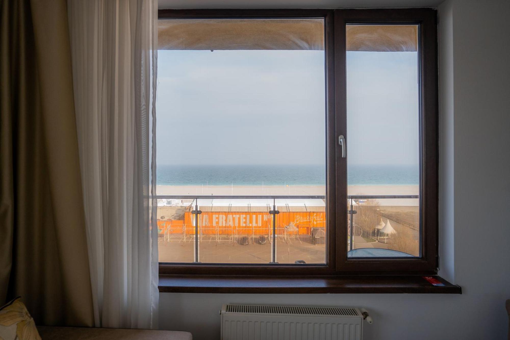 Summerland Sea-View Luxury Apartment Mamaia Eksteriør bilde