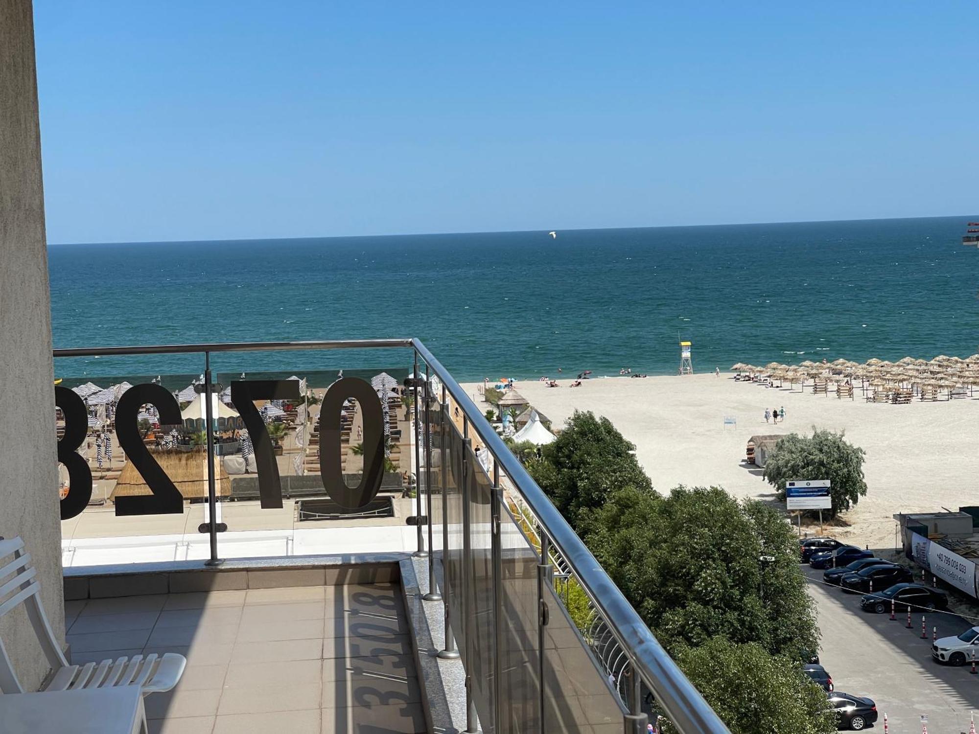 Summerland Sea-View Luxury Apartment Mamaia Eksteriør bilde