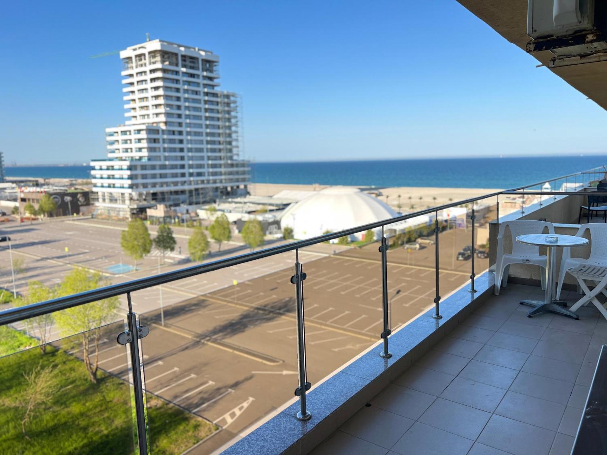 Summerland Sea-View Luxury Apartment Mamaia Eksteriør bilde